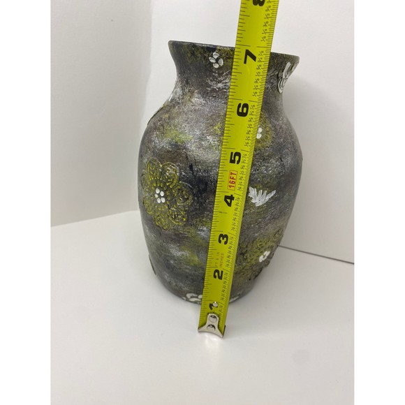 Hand painted antique style vase / textured glass vase with flowers - Picture 6 of 8